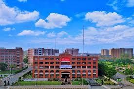 Babu Banarasi Das University